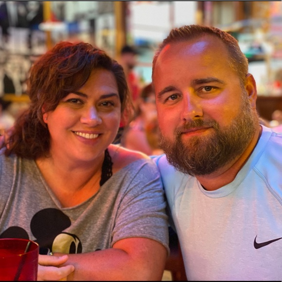 Meet your Posher, Chris - Picture 1 of 1